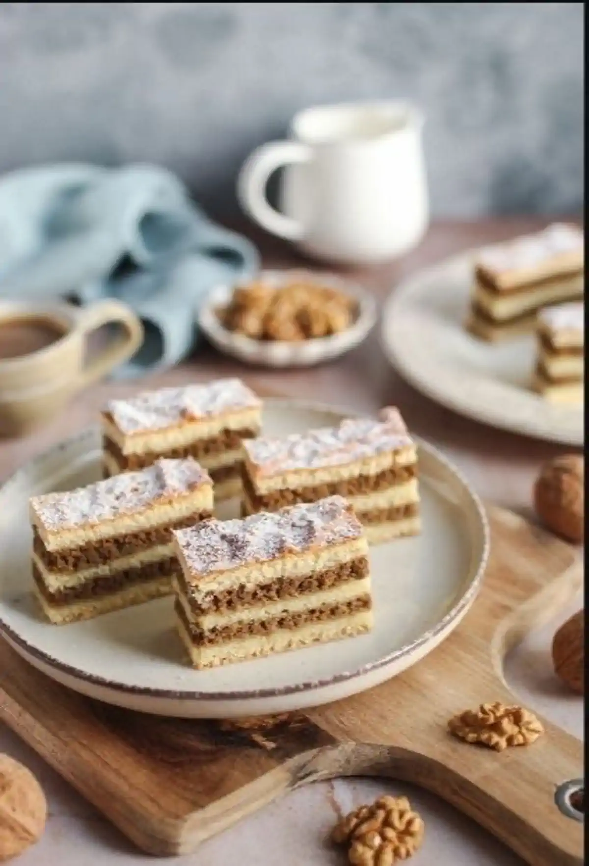 شیرینی تر برشی